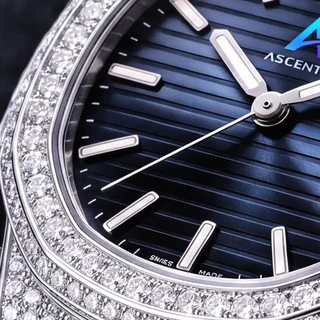 Macro of the horizon-embossed dial
